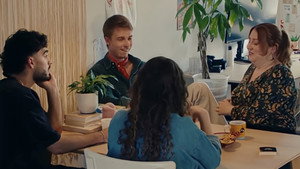 Roomies 1. évad Ep.5 5. epizód