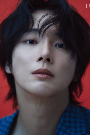 윤시윤 profil kép