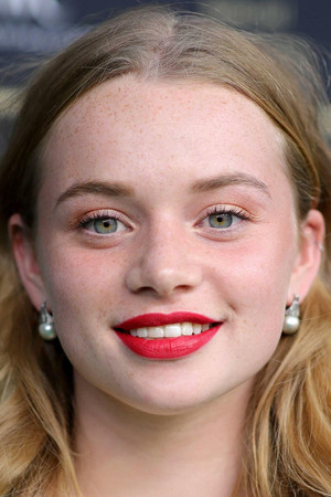 Luna Wedler profil kép