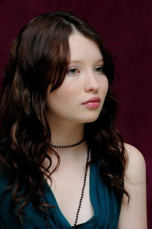 Emily Browning profil kép