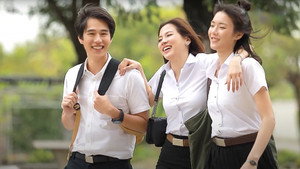หลงไฟ kép