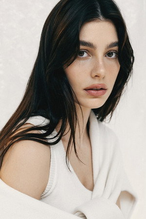 Camila Morrone profil kép
