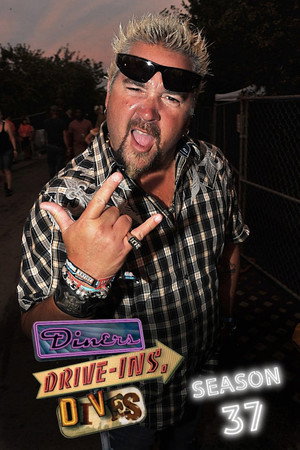 Diners, Drive-Ins and Dives 37. évad (2020-10-02) poszter