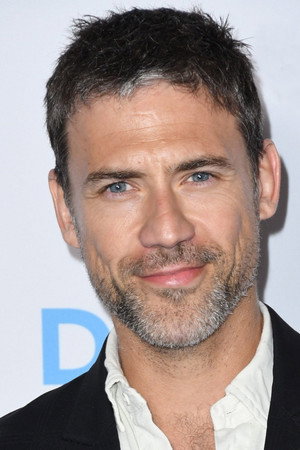 Adam Rayner profil kép
