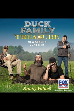 Duck Family Treasure 2. évad (2023-06-11) poszter