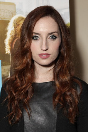 Zoe Lister-Jones profil kép