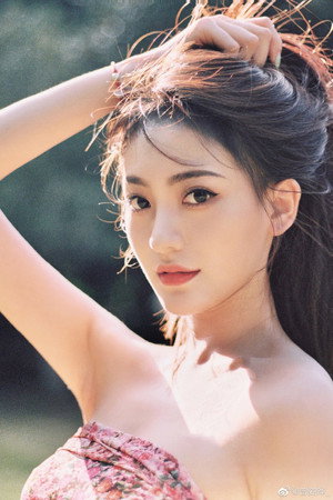 Ceng XiYe profil kép