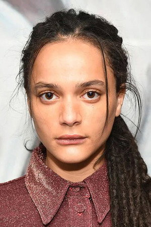 Sasha Lane profil kép