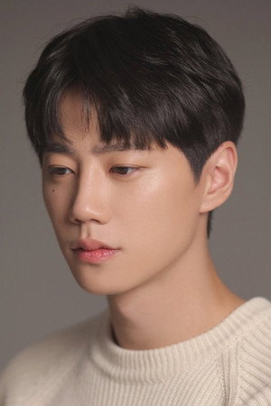 이준영 profil kép