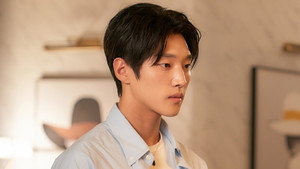 마녀, 30세 kép