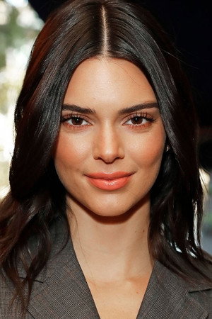 Kendall Jenner profil kép