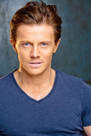 Zachary Garred profil kép