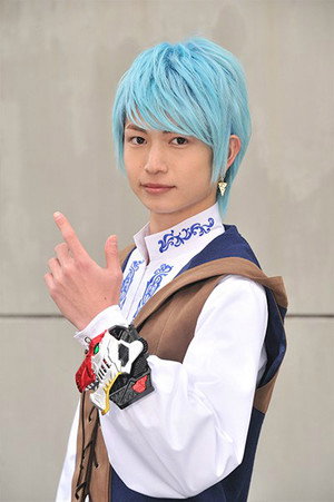 綱啓永 profil kép