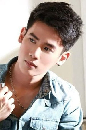 กร คุณาธิปอภิสิริ profil kép