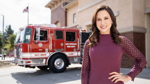 Celebrations with Lacey Chabert kép