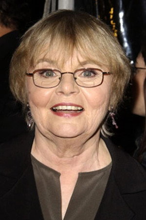 June Squibb profil kép