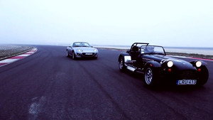 Totalcar 1. évad Ep.9 Egy koreai Polo, egy brit koporsó és egy japán szappantartó