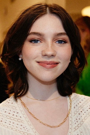 Alexa Swinton profil kép
