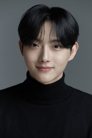 김대윤