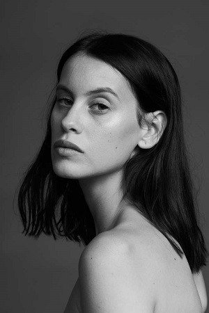 Milena Smit profil kép