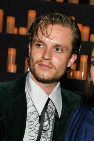 Tom Glynn-Carney profil kép