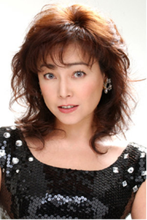 柏原芳恵 profil kép