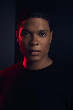 Ray Fisher profil kép