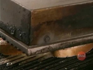 Diners, Drive-Ins and Dives 9. évad Ep.9 9. epizód
