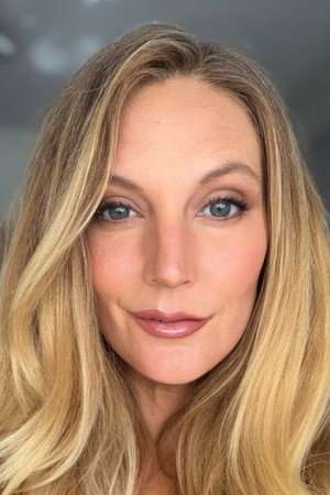 Mona Wales profil kép