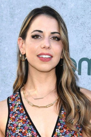 Laura Bailey profil kép