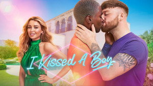 I Kissed a Boy kép
