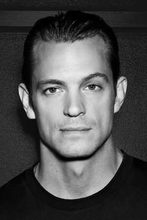 Joel Kinnaman profil kép