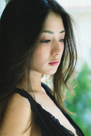 片山萌美 profil kép
