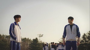 너의 시선이 머무는 곳에 kép