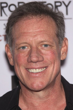 Fredric Lehne profil kép