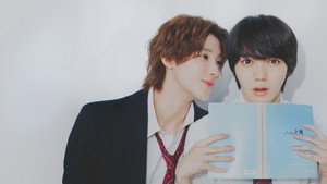 陽キャ集団にいる芹沢は、俺の前だと様子がおかしい kép