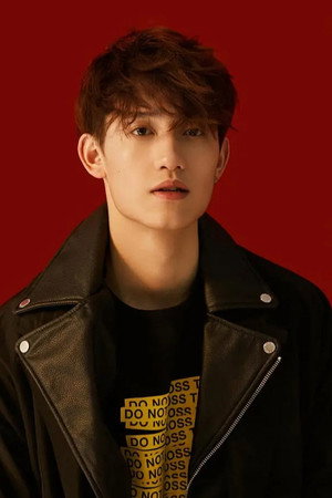 阳兵卓 profil kép