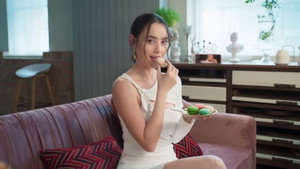 30 เพิ่งเริ่มต้น 1. évad Ep.1 1. epizód