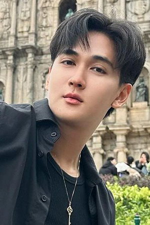 ธนเดช ดีสีสุข profil kép