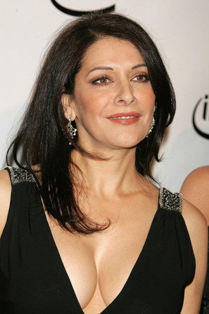 Marina Sirtis profil kép