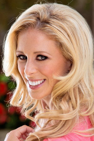 Cherie DeVille profil kép