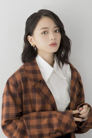 山本舞香 profil kép