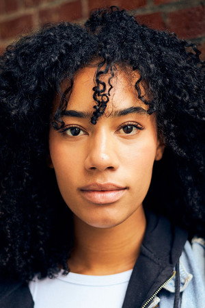 Joy Ewulu profil kép