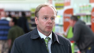Trollied 1. évad Ep.4 4. epizód