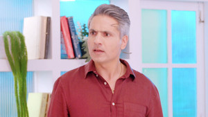 Hui Gumm Yaadein - Ek Doctor Do Zindagiyaan 1. évad Ep.84 84. epizód