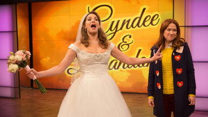 A megtörhetetlen Kimmy Schmidt 2. évad Ep.11 Kimmy találkozik egy celebbel!