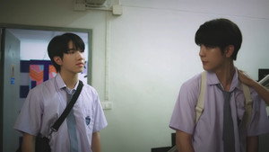 แรงโน้มถ่วงระหว่างเรา kép