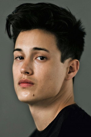 Derek Luh profil kép