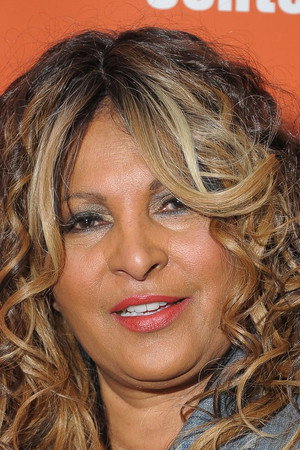 Pam Grier profil kép