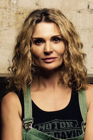 Danielle Cormack profil kép